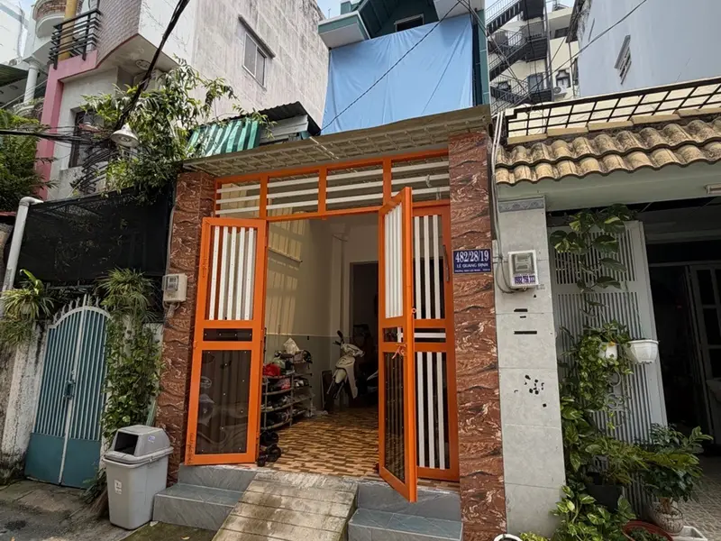 Nhà 2 Tầng Hẻm Rộng Quận Bình Thạnh - 5 Phòng NGủ, Thu Nhập Từ Cho Thuê... Bán nhà riêng tại Bình Lợi Trung, Hồ Chí Minh 01