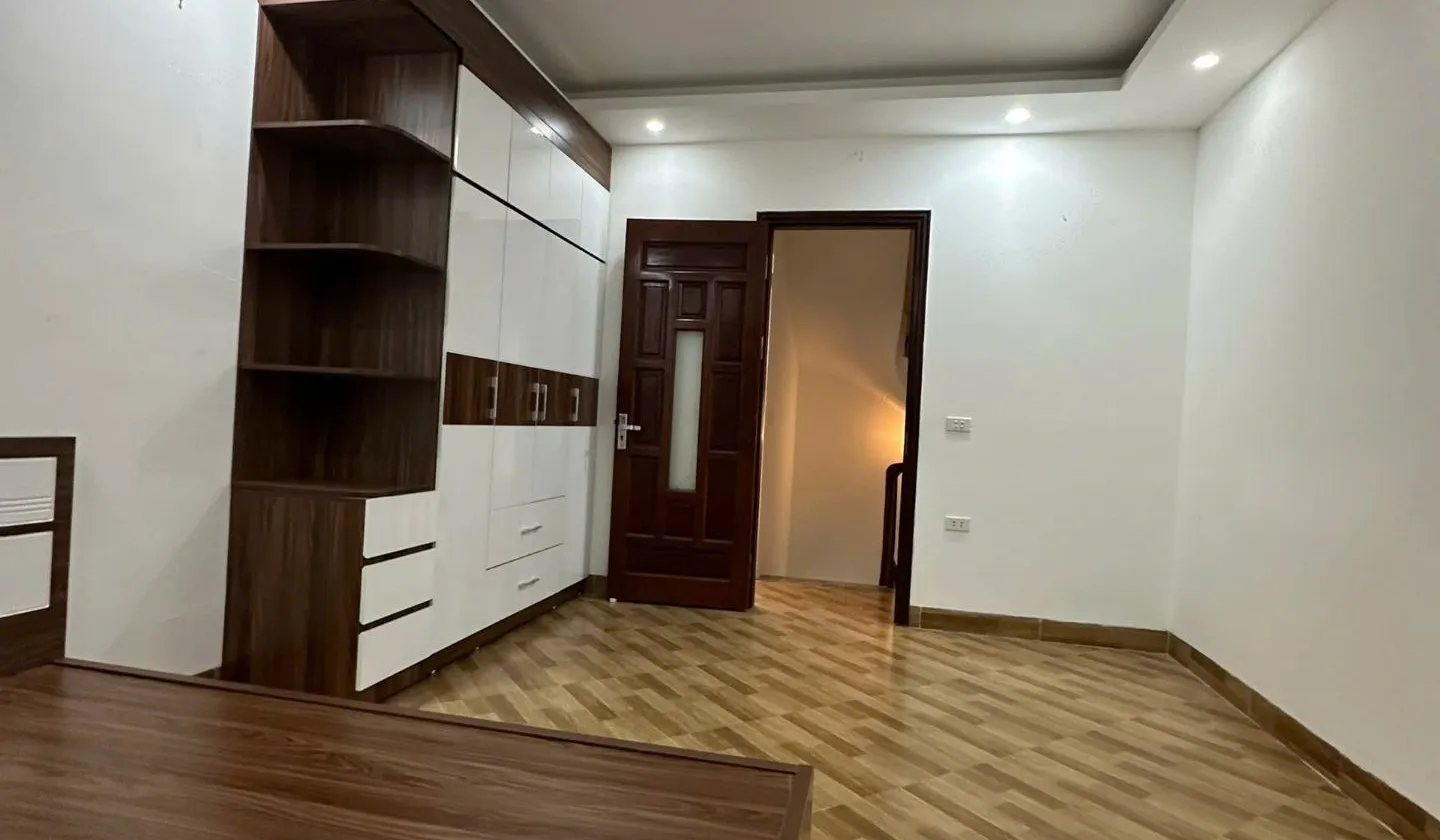CỰ KHÊ- THANH OAI- HƠN 4 TỶ- NHÀ MỚI 5 TẦNG- 33M²- FULL NỘI THẤT- 20M RA ÔTÔ... Bán nhà mặt phố tại Thanh Oai, Hà Nội 01