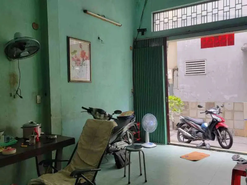 NGUYỄN TRI PHƯƠNG - THÀNH THÁI
NGANG 4 dài 16 hẻm thông thoáng... Bán nhà riêng tại Vườn Lài, Hồ Chí Minh 01