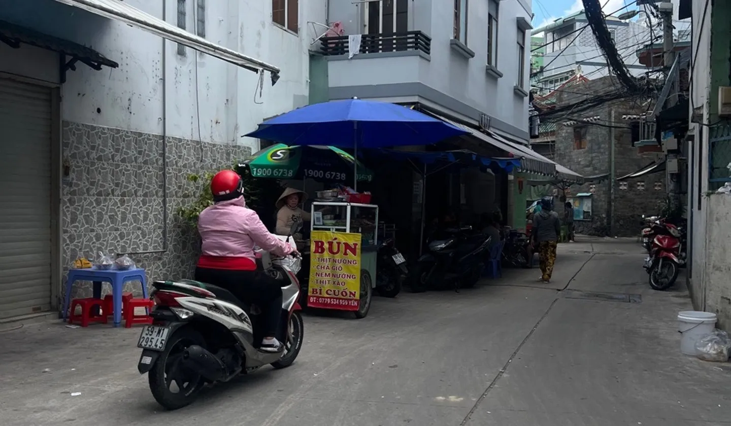 Bán nhà riêng hẻm Mai Xuân Thưởng, 40.3m2, 3 tầng, giá 6.8 tỷ... Bán nhà riêng tại Bình Tiên, Hồ Chí Minh 01