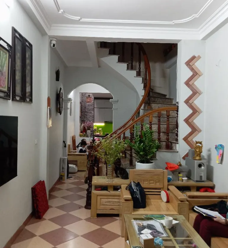 💥Bán nhà Văn Cao Ba Đình 49m2 4T, xe con đỗ cửa, cách Hồ Tây 300m, ở ngay, giá 15.8 tỷ... Bán owner_side tại Ngọc Hà, Hà Nội 01