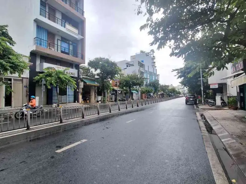 Nhà mặt phố 2 tầng lô góc, diện tích 41m2 tại quận 6... Bán nhà mặt phố tại Bình Tiên, Hồ Chí Minh 01