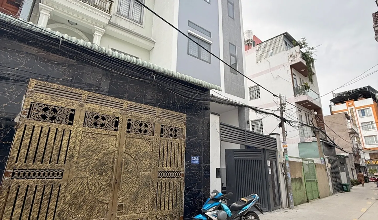 🚨 7.9 TỶ SỞ HỮU NHÀ 4 TẦNG – NGANG 5M – CÓ CHỖ ĐẬU Ô TÔ! 🚨(1559.88)💥... Bán nhà riêng tại Trung Mỹ Tây, Hồ Chí Minh 01