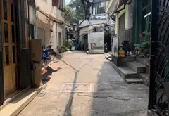 Nhà 2 tầng trung tâm Quận 1, hẻm rộng, giá hấp dẫn... Bán nhà riêng tại Bến Thành, Hồ Chí Minh 03