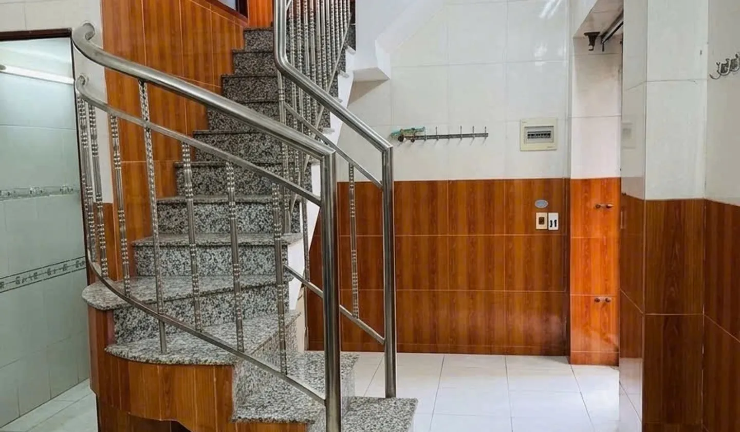 NhàHiệp Bình Phước 2Tầng
2Tỉ 95 .
DTSD : 44M²
Xe Hơi đậu cửa... Bán nhà riêng tại Hiệp Bình, Hồ Chí Minh 01