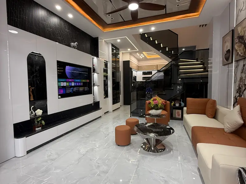 Chính chủ cần tiền bán gấp nhà 3 tầng 3 mê full nội thất mt số 24A Trần Xuân Lê - Thanh Khê .... Bán nhà mặt phố tại Thanh Khê, Đà Nẵng 01