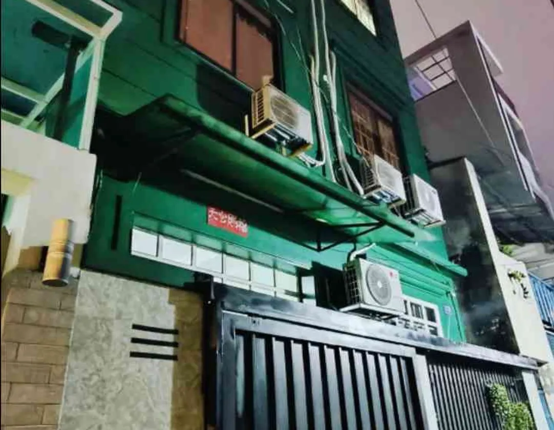 Nhà 3 lầu, 8 PN, 60m2, gần mặt đường Phan Văn Hân, giáp Q1. Tiện ích xung quanh vượt mong đợi... Bán nhà riêng tại Gia Định, Hồ Chí Minh 01