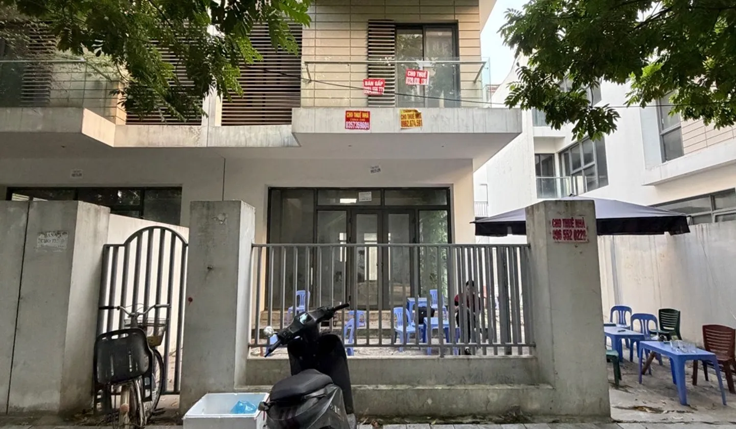 Bán biệt thự liền kề tại phường Dương Nội, Hà Nội, diện tích 189m² với pháp lý cơ sở... Bán biệt thự, liền kề tại Dương Nội, Hà Nội 01