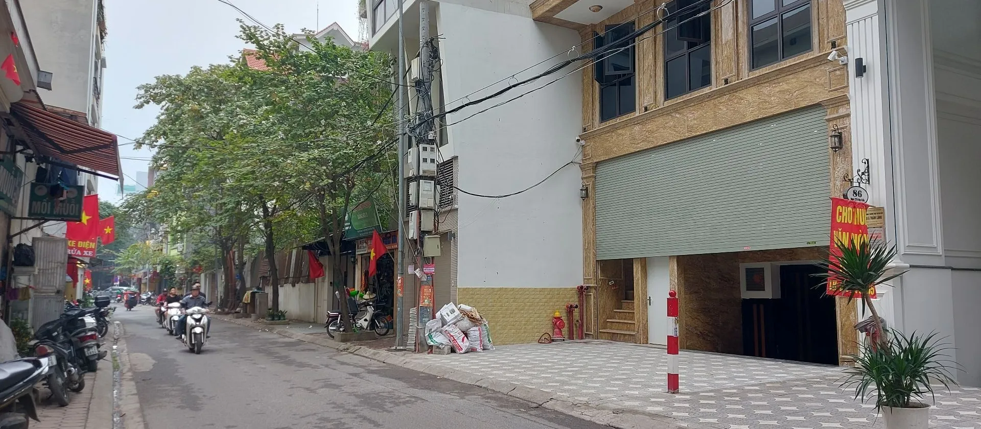 TÒA NHÀ MỚI TINH KHU TRUNG TÂM BA ĐÌNH - THANG MÁY - ĐẦY ĐỦ GIẤY PHÉP PCCC - VỈA HÈ 5M - Ô TÔ TRÁNH... Bán nhà mặt phố tại Ngọc Hà, Hà Nội 01