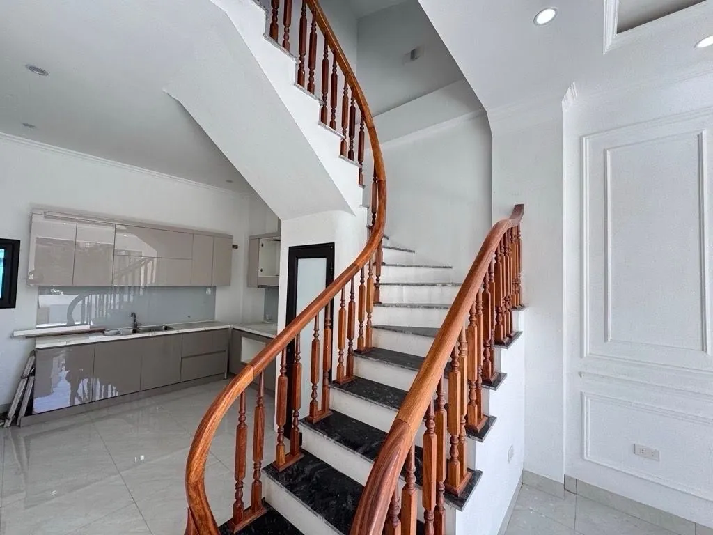 Bán nhà 4 tầng diện tích 35m2 tại khu vực trung tâm, giá 6,2 tỷ... Bán nhà riêng tại Phú Lương, Hà Nội 01