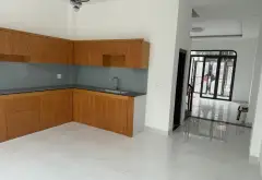Nhà phố ba tầng đối diện Vinhome Quận 9, không gian sống tiện nghi tại trung tâm phát triển... Bán nhà mặt phố tại Long Bình, Hồ Chí Minh 04