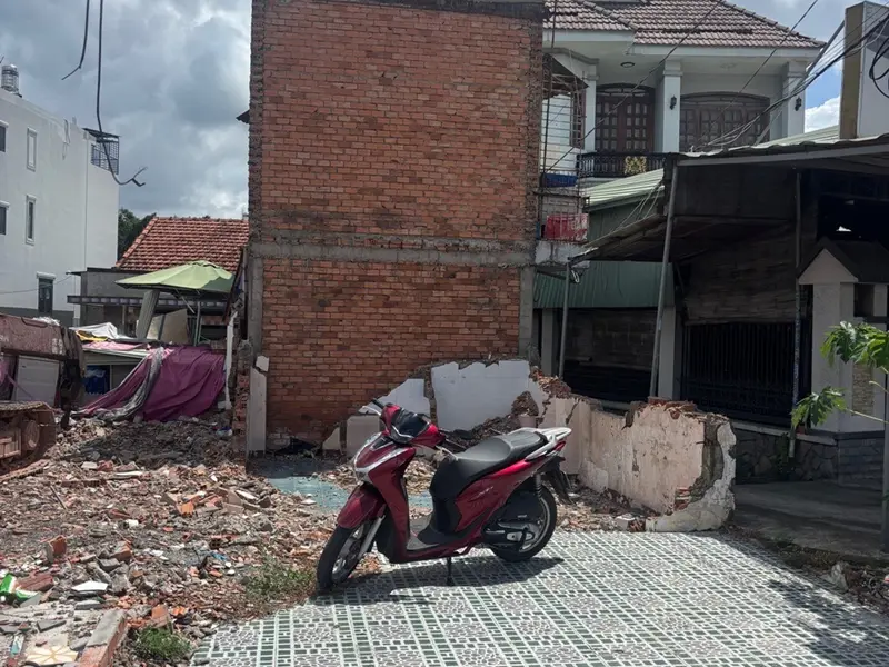 Bán nhà mặt phố rộng 97m² mặt tiền Quốc lộ 13 Thủ Đức... Bán nhà mặt phố tại Hiệp Bình, Hồ Chí Minh 01