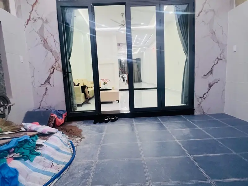 Nhà phố 4 tầng hiện đại, thang máy, full nội thất, hẻm xe hơi gần Huỳnh Tấn Phát... Bán nhà riêng tại Nhà Bè, Hồ Chí Minh 01