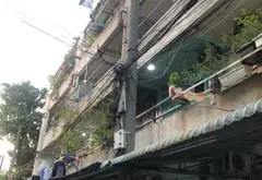 Chợ Hoa Đầm Sen kinh doanh ngày đêm.
P112... Bán căn hộ chung cư tại Hòa Bình, Hồ Chí Minh 07
