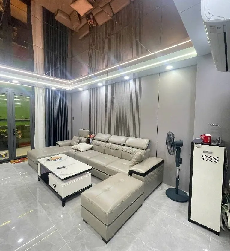 Bán nhà 6 tầng có thang máy, 72m2 tại Trần Thái Tông giá 13.9 tỷ... Bán nhà riêng tại Tân Sơn, Hồ Chí Minh 01