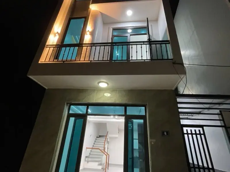 Nhà phố 3 tầng hiện đại tại Tiên Sa, Hồng Thái với thiết kế tinh tế và vị trí đắc địa... Bán nhà riêng tại An Hải, Hải Phòng 01