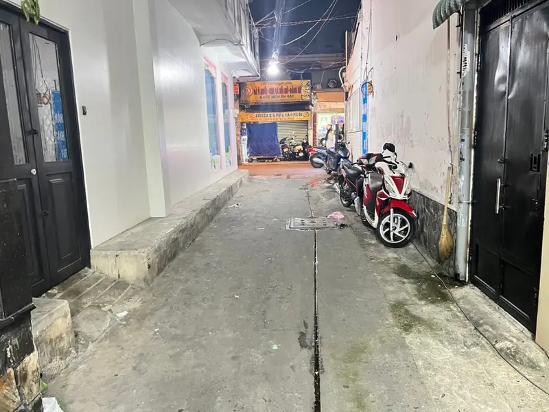 Bán nhà 4 tầng 5PN tại trung tâm Tân Bình, hẻm xe hơi đỗ cửa... Bán nhà riêng tại Tân Sơn Hòa, Hồ Chí Minh 01