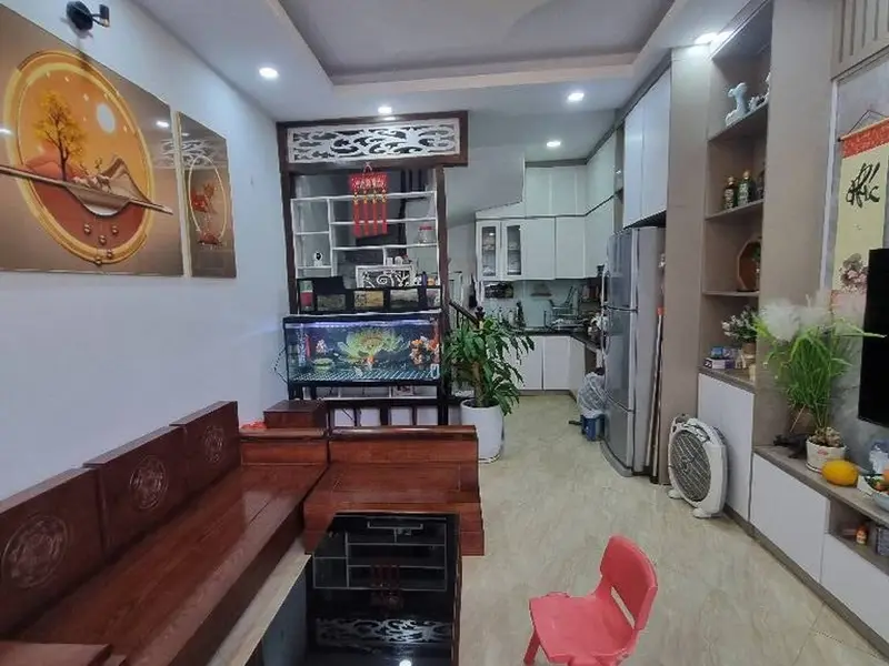 Tổ ấm nhỏ xinh
Nhà lô góc 5 tầng, view 3 thoáng, tiện nghi cực đỉnh ở Tương Mai... Bán nhà riêng tại Tương Mai, Hà Nội 01