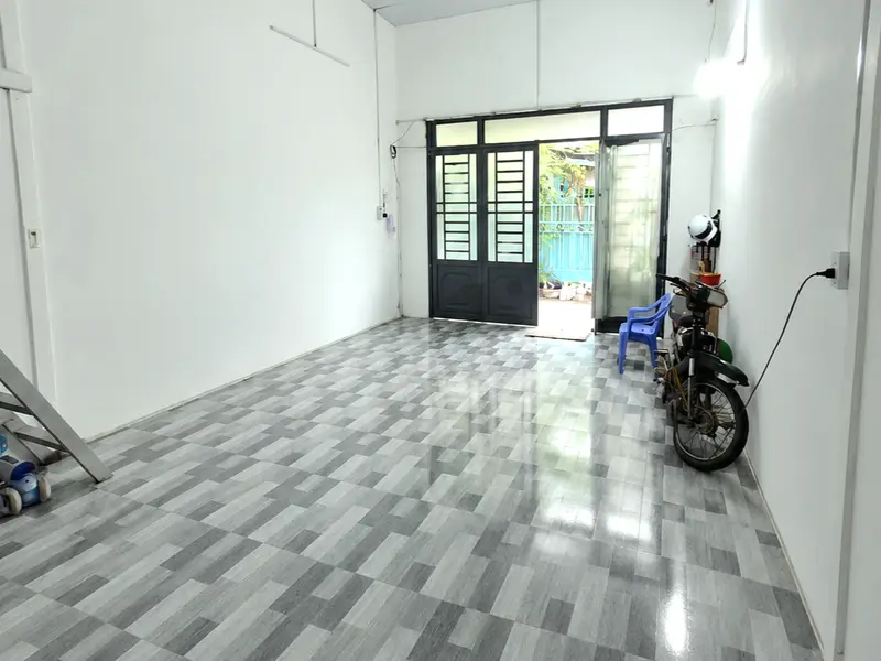Bán nhà 2 tầng 62m², lô góc- Khu Y Tế Hoa Lâm - chỉ 5.2 tỉ... Bán nhà riêng tại An Lạc, Hồ Chí Minh 01
