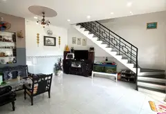NHÀ 2 TẦNG HUỲNH NGỌC HUỆ – NGANG 5M – GIÁ 3 TỶ NHỈNH

Nhà 2 tầng, mặt tiền ngang 5m, vị trí thuận... Bán nhà riêng tại Thanh Khê, Đà Nẵng 03