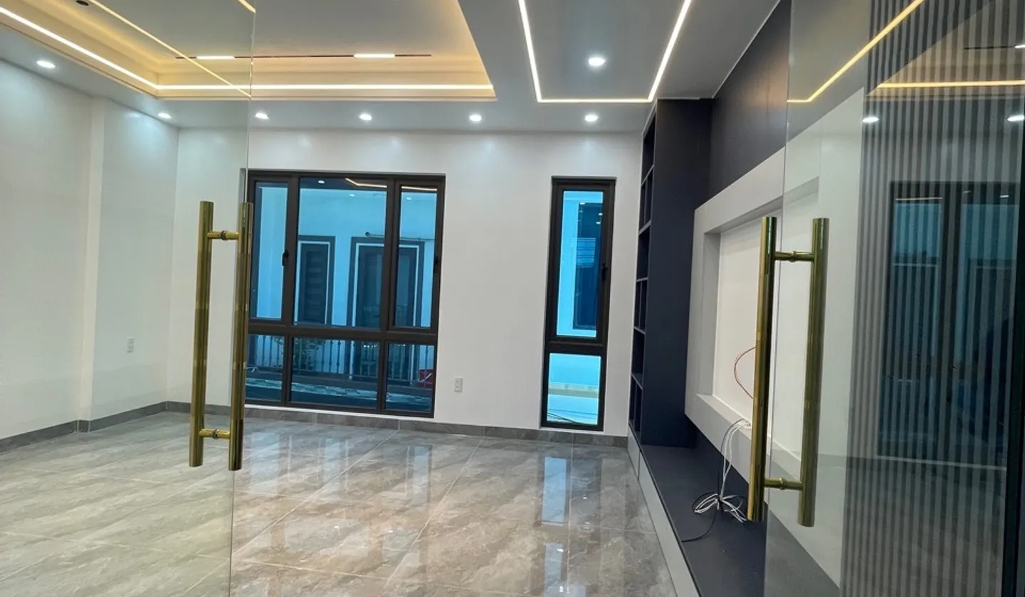Nhà 4 tầng đầy phong cách tại quận sôi động... Bán nhà riêng tại An Dương, Hải Phòng 01