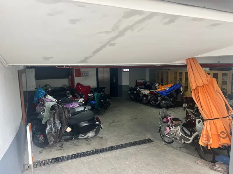 Nhà phố góc 3 mặt thoáng Nguyễn Văn Cừ, tòa 10 tầng đẳng cấp... Bán nhà mặt phố tại Bồ Đề, Hà Nội 01