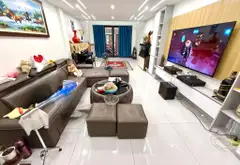 Bán nhà 6 tầng thang máy Định Công, diện tích 44m2, 6 tầng, ô tô đỗ cửa, chủ thiện chí bán.... Bán nhà riêng tại Định Công, Hà Nội 03