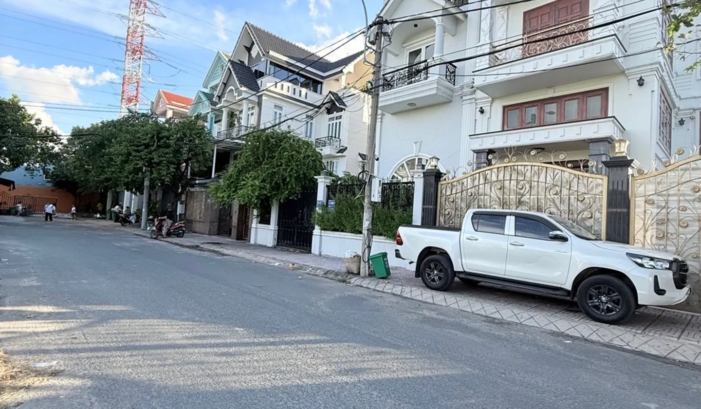 Bán nhà biệt thự 5 tầng khu Đồng Gia, Phường Thới An, TP.HCM, diện tích 193m², có thang máy... Bán nhà riêng tại Thới An, Hồ Chí Minh 01