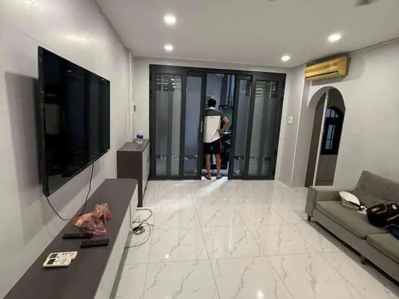 Bán nhà riêng 3 tầng 39.3m2 tại Hai Bà Trưng giá 9.1 tỷ... Bán nhà riêng tại Vĩnh Tuy, Hà Nội 01