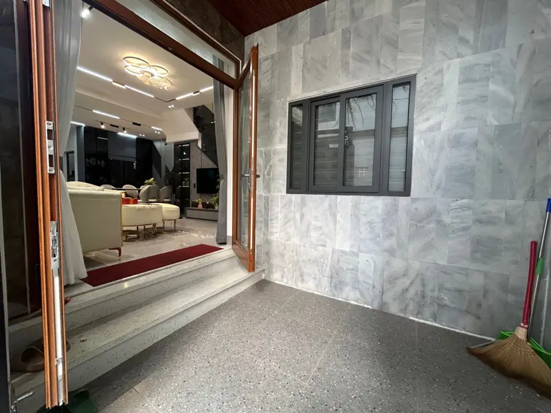 Nhà 3 tầng kiệt ô tô Điện Biên Phủ, 68m², nội thất cao cấp, giá 7.8 tỷ... Bán nhà riêng tại Thanh Khê, Đà Nẵng 01