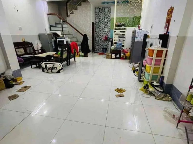 Bán nhà riêng 4 tầng 3PN hướng tây nam tại quận 8... Bán nhà riêng tại Chánh Hưng, Hồ Chí Minh 01