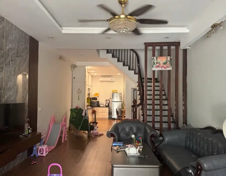 Nhà 4 tầng phân lô ô tô đỗ vỉa hè rộng tại Lạc Trung... Bán nhà riêng tại Vĩnh Tuy, Hà Nội 01