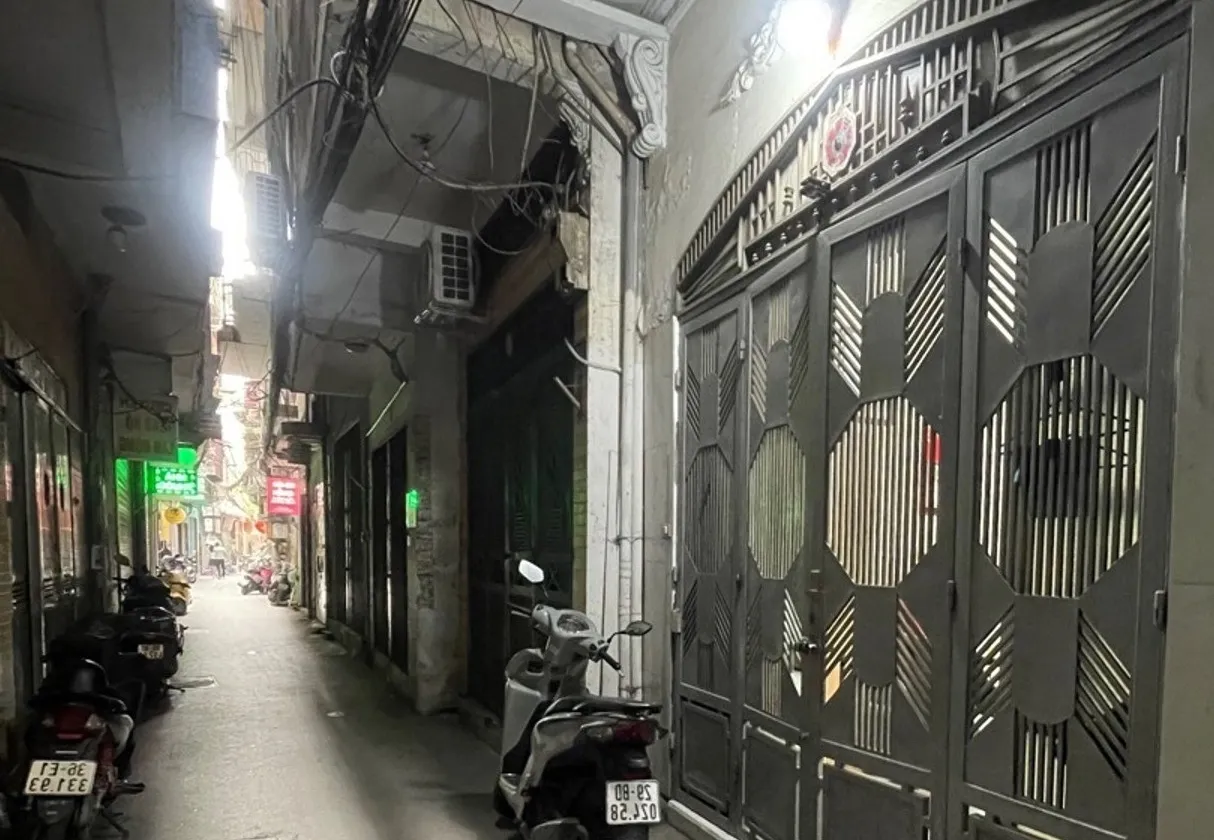 Bán nhà Khương Thượng, Trường Chinh, Đống Đa, thông kinh doanh, gần phố, 27m2, 6.7 tỷ(CTL)... Bán nhà riêng tại Kim Liên, Hà Nội 01