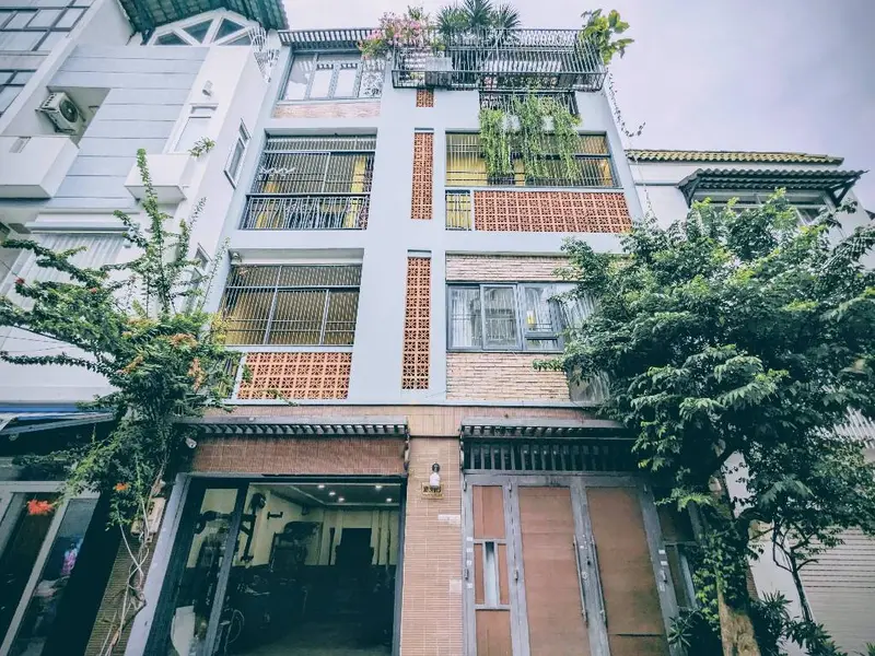 Nhà 4 Tầng Hiện Đại Ngay Trung Tâm Quận 8, Sổ Đẹp, Giá Tốt... Bán nhà riêng tại Chánh Hưng, Hồ Chí Minh 01