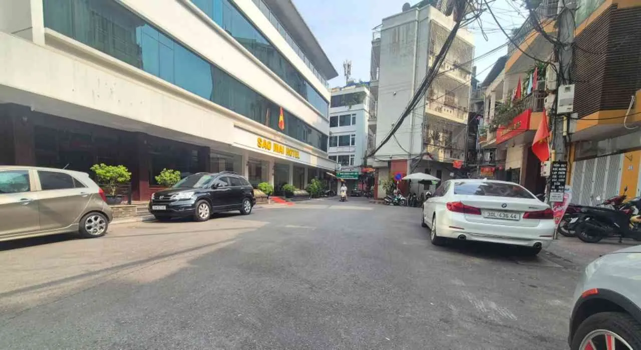 Nhà 4 Tầng Sổ Vuông Vắn, Phường Văn Miếu – Gần Trung Tâm, Ô Tô Vào Thoải Mái... Bán nhà riêng tại Văn Miếu - Quốc Tử Giám, Hà Nội 01