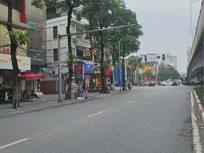 Bán nhà mặt phố vị trí đắc địa tại Trần Duy Hưng, Cầu Giấy, 8 tầng sang trọng... Bán nhà mặt phố tại Yên Hòa, Hà Nội 01