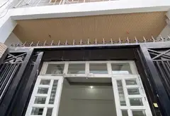 Nhà 2 tầng, 3 phòng ngủ thoáng mát ở Bình Đông... Bán nhà riêng tại Bình Đông, Hồ Chí Minh 01