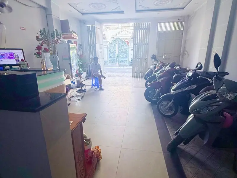 Cơ hội hiếm có tại trung tâm, nhiều tiện nghi đẳng cấp... Bán bất động sản khác tại Bình Tân, Hồ Chí Minh 01