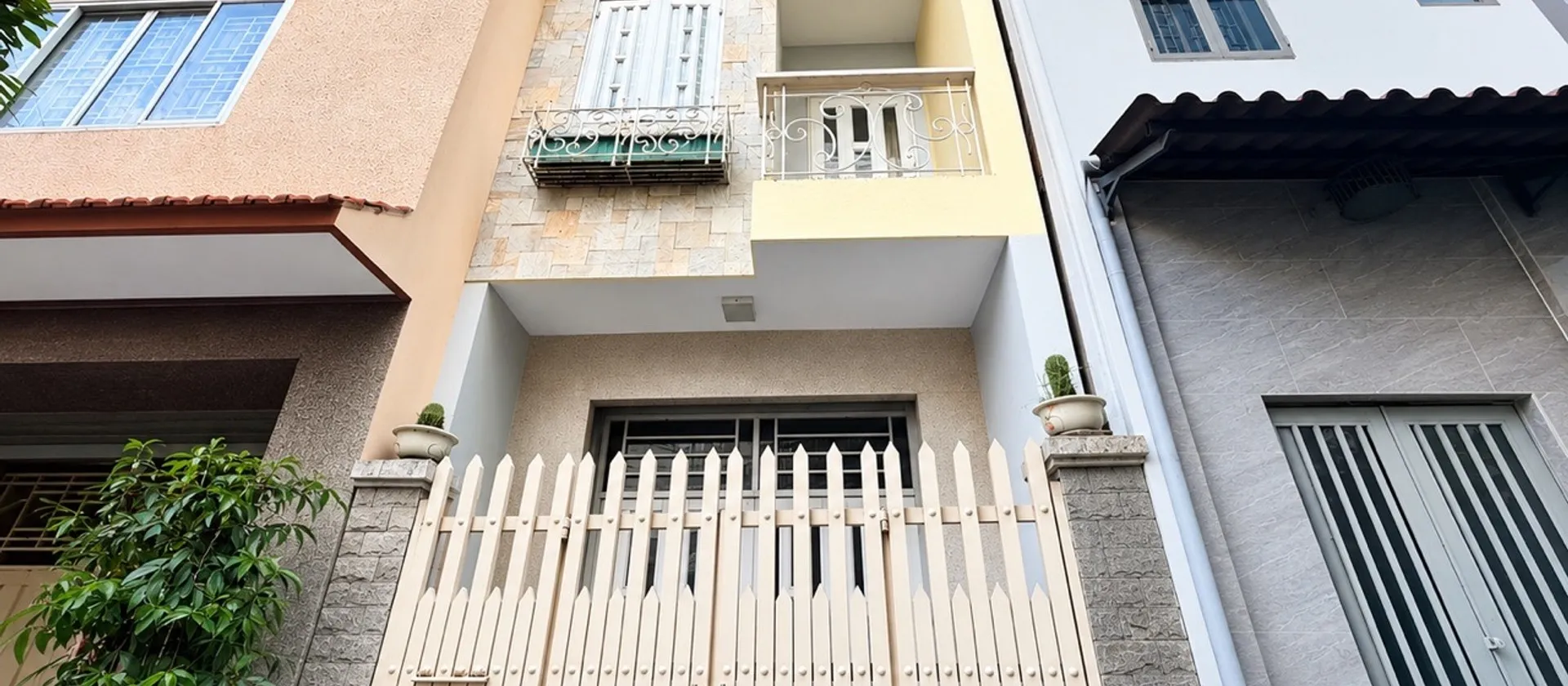 Nhà 3 Tầng Sẵn Ở Phú Nhuận - Hẻm Xe Hơi Thông Thoáng... Bán nhà riêng tại Cầu Kiệu, Hồ Chí Minh 01