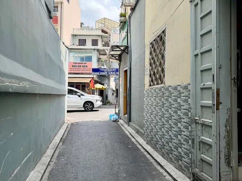 🚘H24:CÁCH MỘT CĂN RA MẶT TIỀN 2TẦNG BTCT LÔ GÓC Ngay Phan Xích Long
Phú Nhuận DT 33m2
Nhỉnh 4... Bán nhà riêng tại Đức Nhuận, Hồ Chí Minh 01
