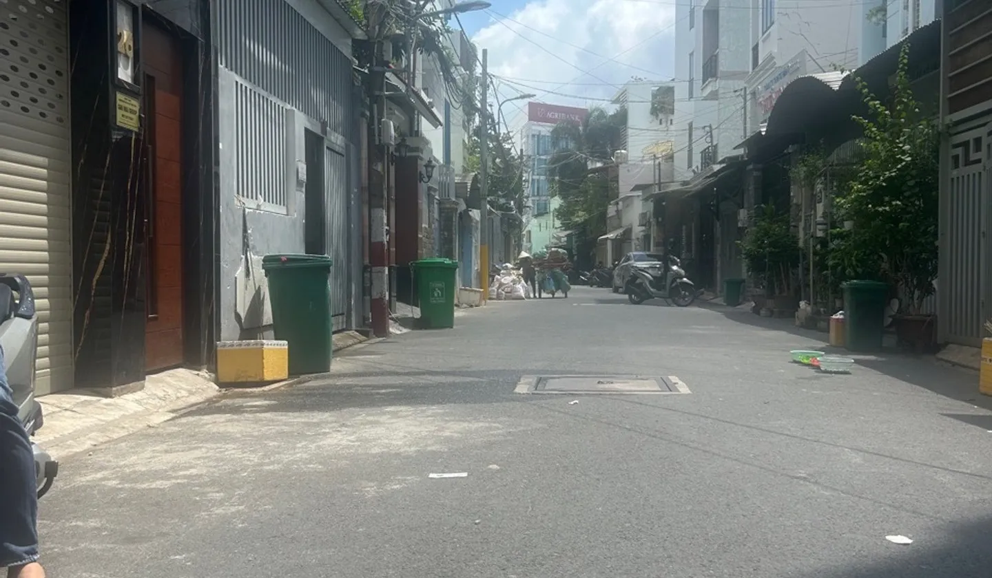 Nhà mặt tiền nội bộ 5 tầng rộng 134m2 tại Quận Tân Phú... Bán nhà mặt phố tại Phú Thạnh, Hồ Chí Minh 01