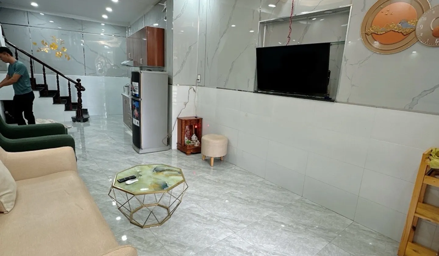 Nhà 2 tầng hẻm xe hơi Quận 3, giá bất ngờ chỉ 7.1 tỷ... Bán nhà riêng tại Bàn Cờ, Hồ Chí Minh 01