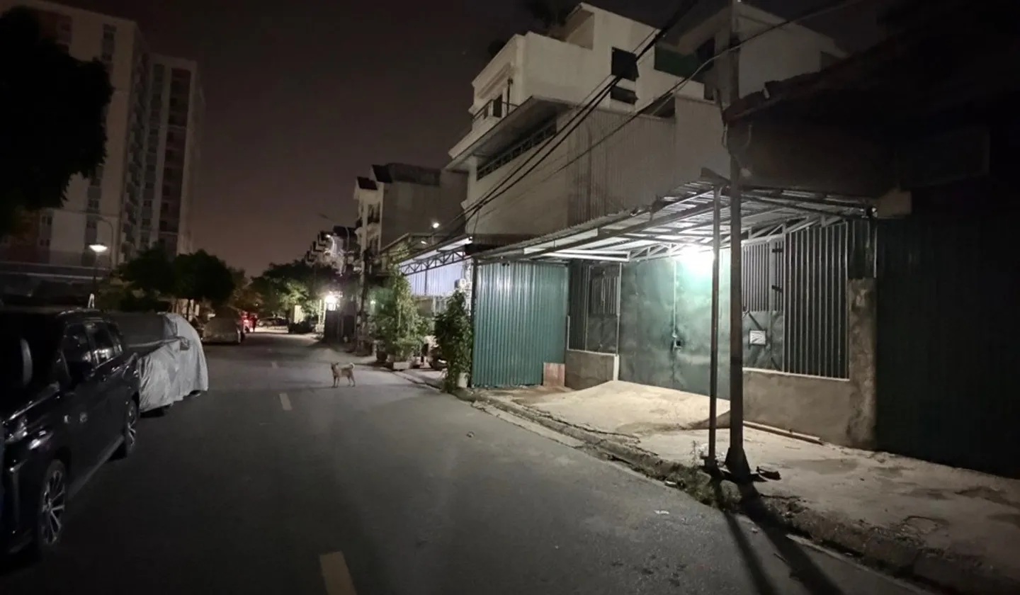 Nhà mặt phố Đền Lừ 3: Ô tô vào tận cửa, kinh doanh đỉnh. DT 113m2, MT8m, đường ô tô tránh.... Bán nhà mặt phố tại Tương Mai, Hà Nội 01