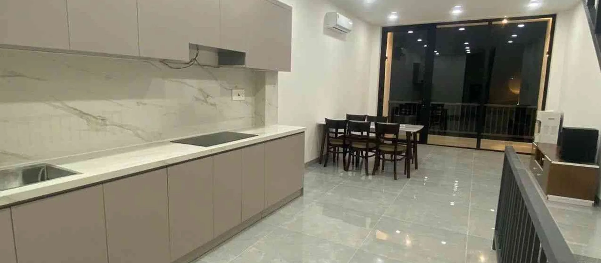 Nhà 4 tầng 52m2 full nội thất tại Long Trường, TP Thủ Đức giá 4.95 tỷ... Bán nhà riêng tại Long Trường, Hồ Chí Minh 01