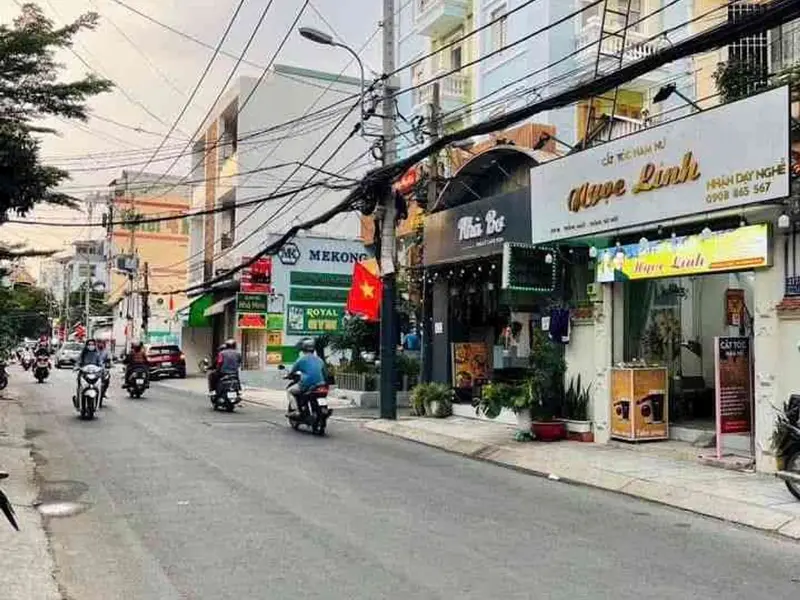 🔥 CHDV ĐƯỜNG 12M CÓ VỈA HÈ – DÒNG TIỀN 100TR/THÁNG – THANG MÁY – GÒ VẤP 🔥 đáng tham khảo... Bán nhà mặt phố tại Thông Tây Hội, Hồ Chí Minh 01