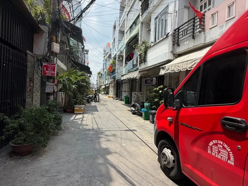Nhà 2 tầng mặt tiền rộng gần trung tâm Bình Trị Đông giá tốt... Bán nhà riêng tại Bình Trị Đông, Hồ Chí Minh 01