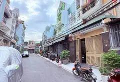 Nhà 3 tầng 5 phòng ngủ, hẻm như mặt tiền đường 10m tại Tân Bình... Bán nhà riêng tại Tân Sơn, Hồ Chí Minh 02