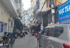Nhà 3 lầu siêu vị trí, hẻm xe hơi sát mặt tiền quận 3... Bán nhà riêng tại Nhiêu Lộc, Hồ Chí Minh 01