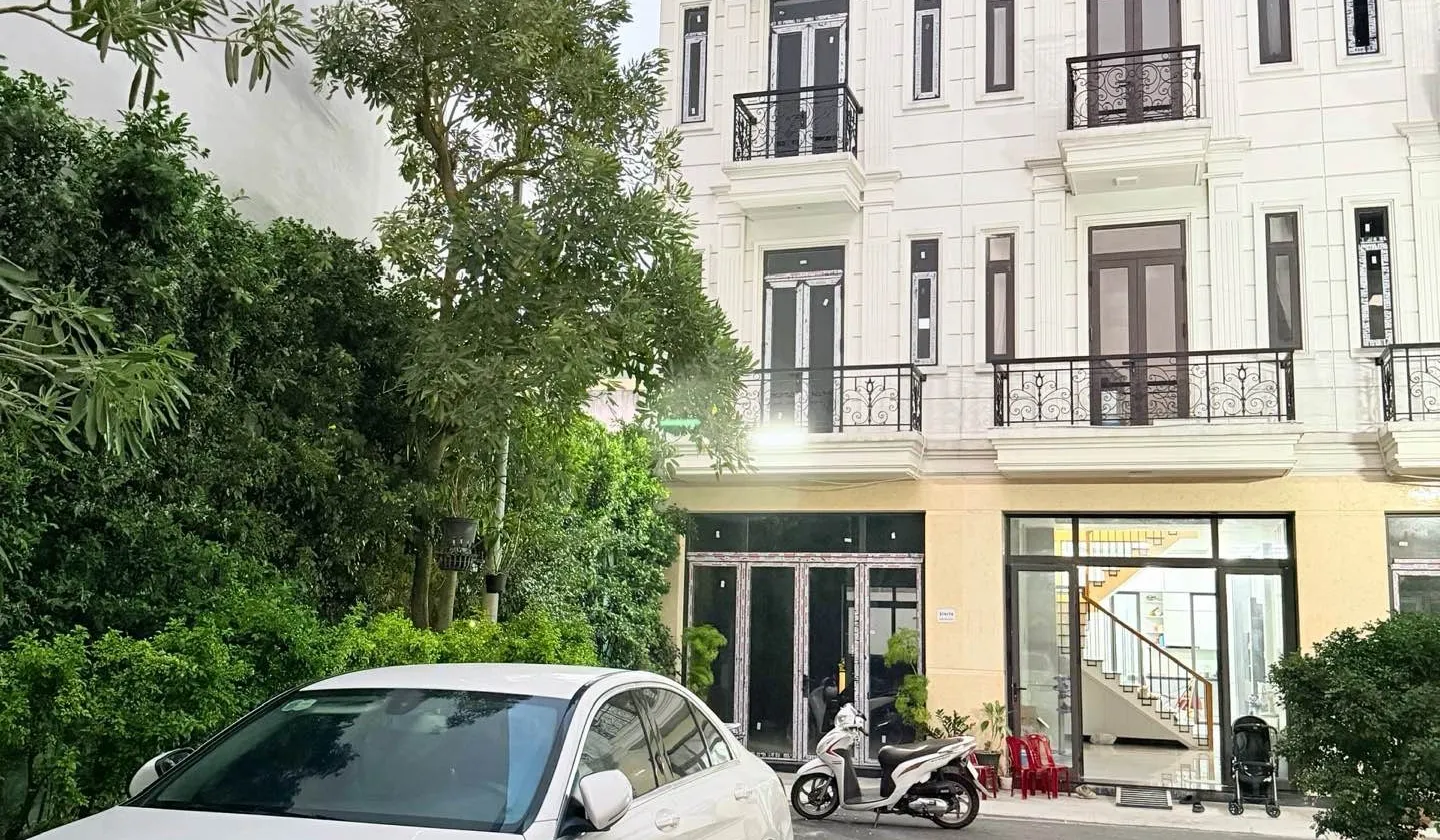 Bán biệt thự liền kề tại quận Tân Phú, gần công viên, an ninh 24/24... Bán biệt thự, liền kề tại Phú Thạnh, Hồ Chí Minh 01