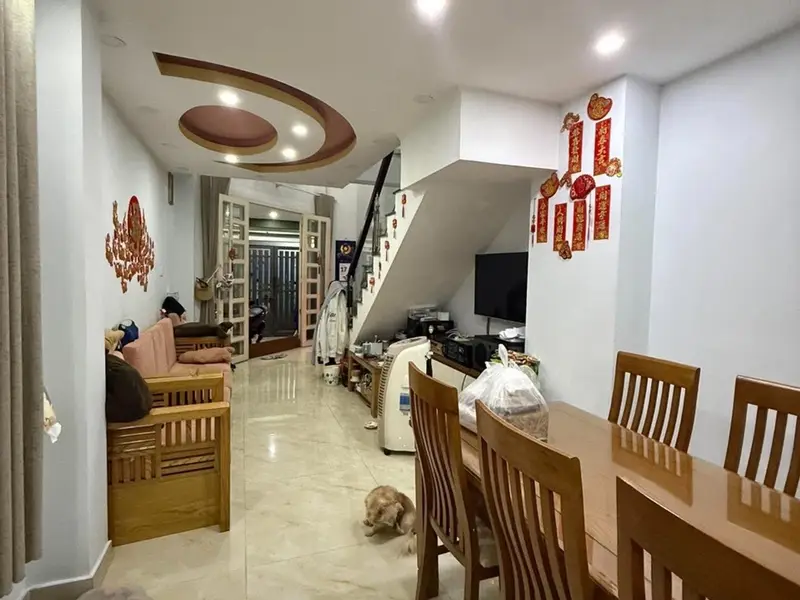 Nhà phố 5 tầng tiện nghi giữa trung tâm Quận 8... Bán nhà riêng tại Phú Định, Hồ Chí Minh 01